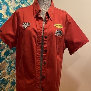 Rust colored Harley Davidson woman’s shirt. 2W
